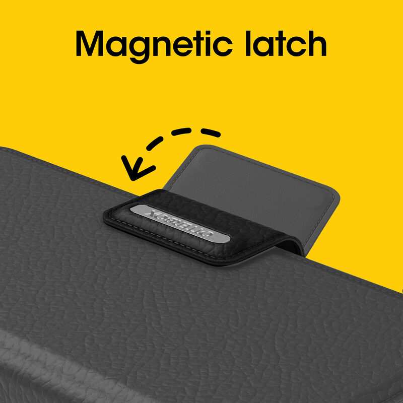 product image 3 - iPhone 14 Plus Leather Folio Strada Series